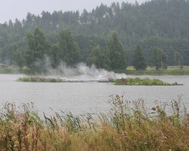 The Veden Taika Islands (Jackie Brookner) http://jackiebrookner.com/project/veden-taika/